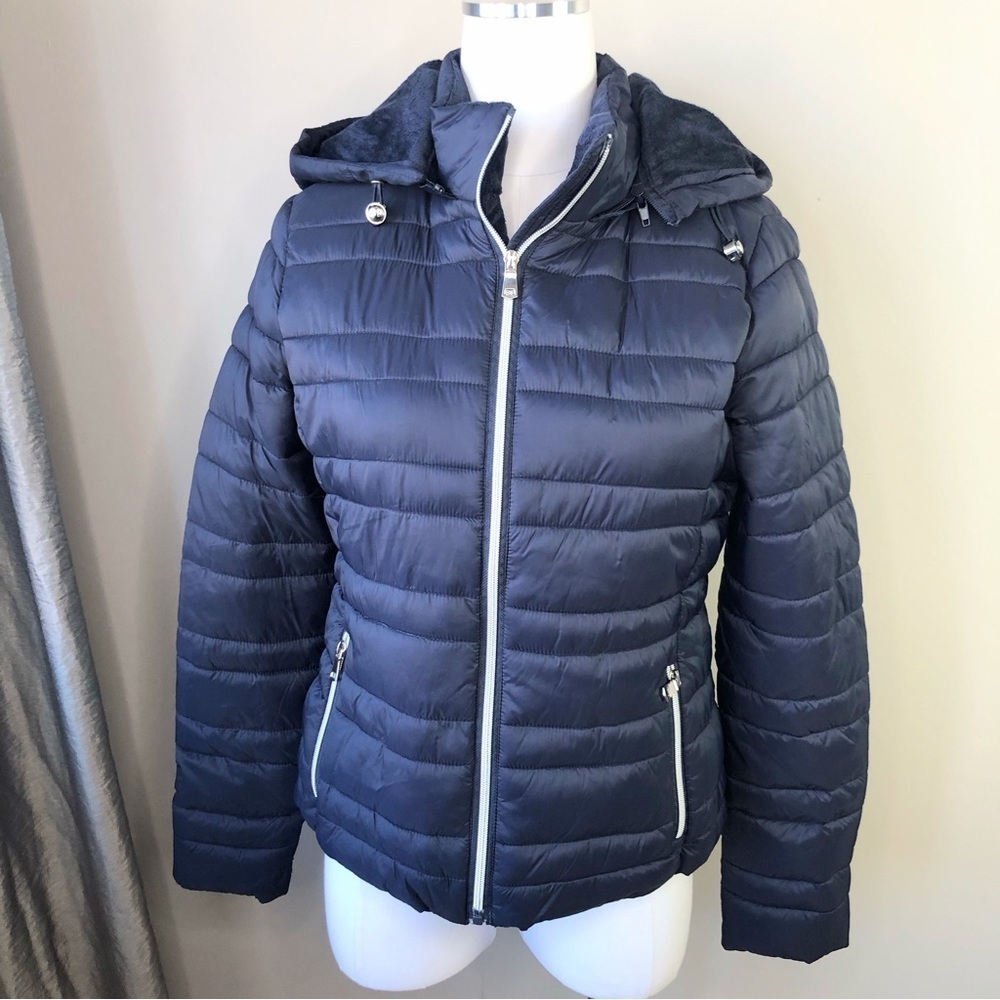 NWT Navy Blue Quilted Puffer Coat Removable Hood S